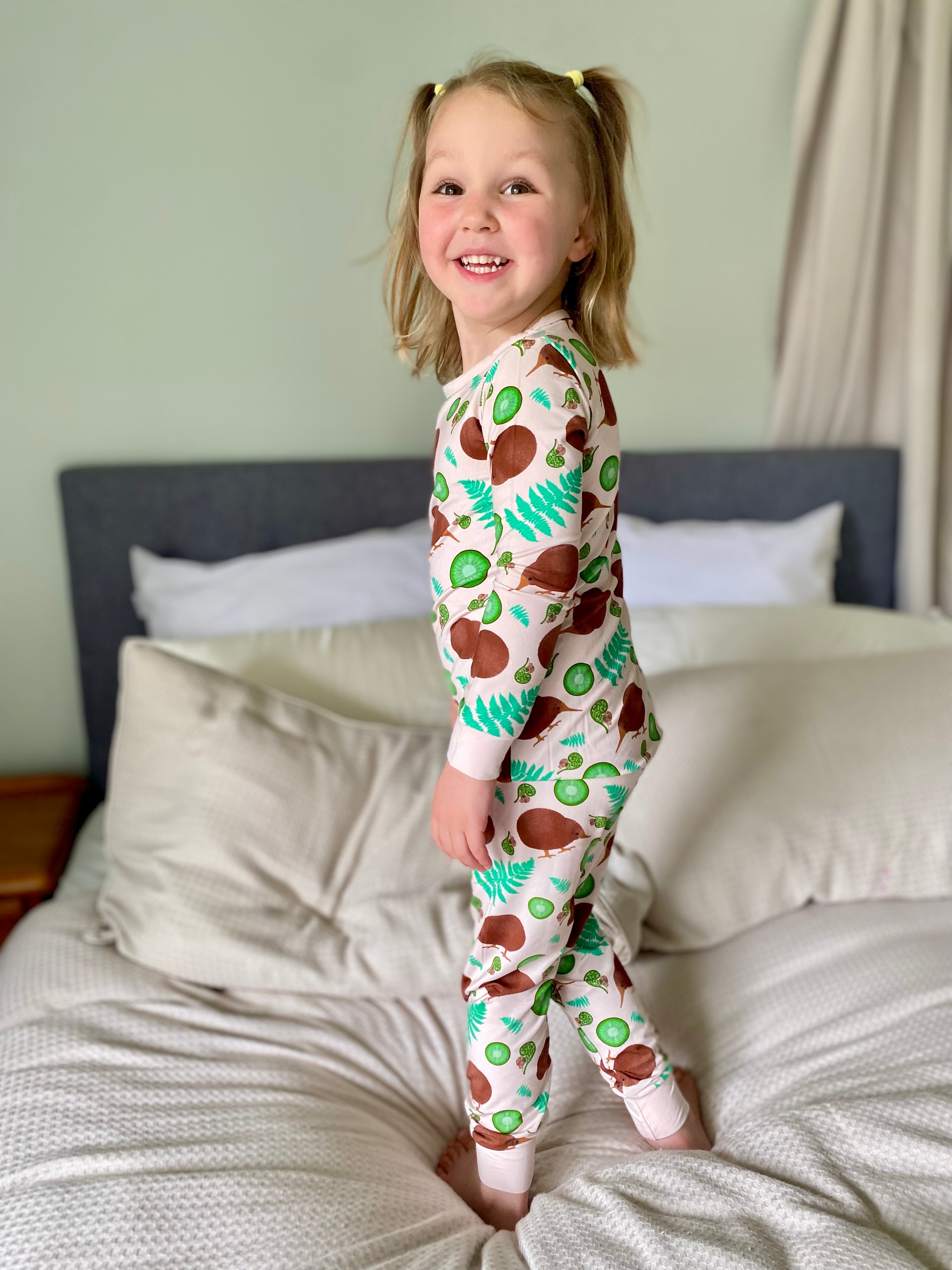 Classic 2 piece pyjama set -Kiwi Wonderland